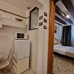 Gesuiti Cozy And By Ca-sa Check