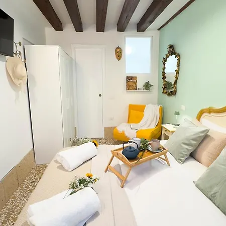 Apartamento Gesuiti Cozy And By Ca-sa Check