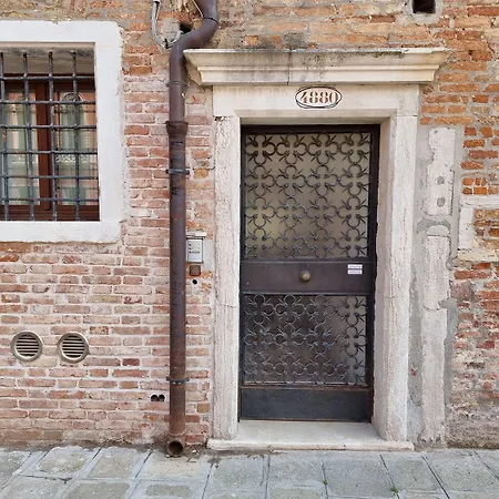 Gesuiti Cozy And By Ca-sa Check * Veneza