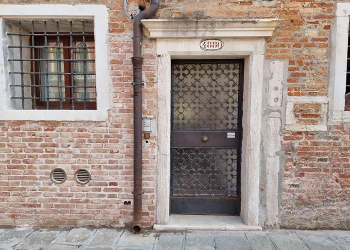 Gesuiti Cozy And By Ca-sa Check * Venise